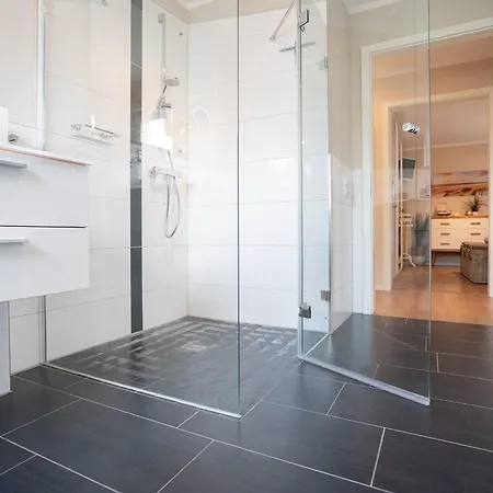 Lighthouse Wittenbergen Apartment *