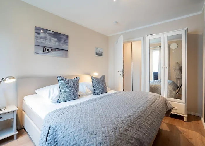 Lighthouse Wittenbergen * Grömitz